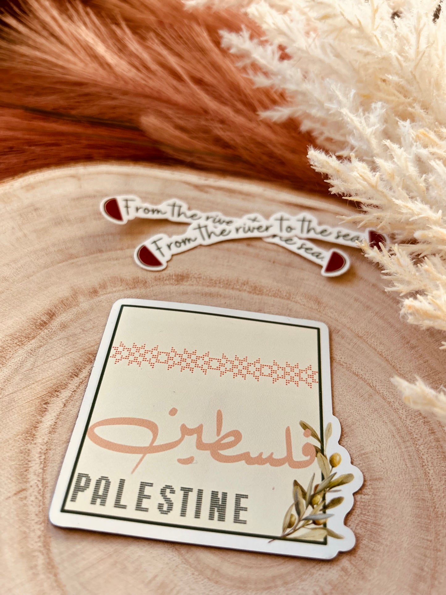 “Falasteen” magnet